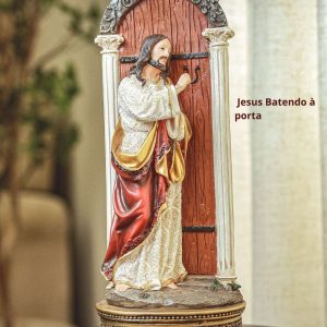 Jesus batendo a porta